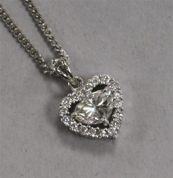 A modern 18ct white gold and diamond heart shaped pendant, on an 18ct white gold chain, pendant 16mm.